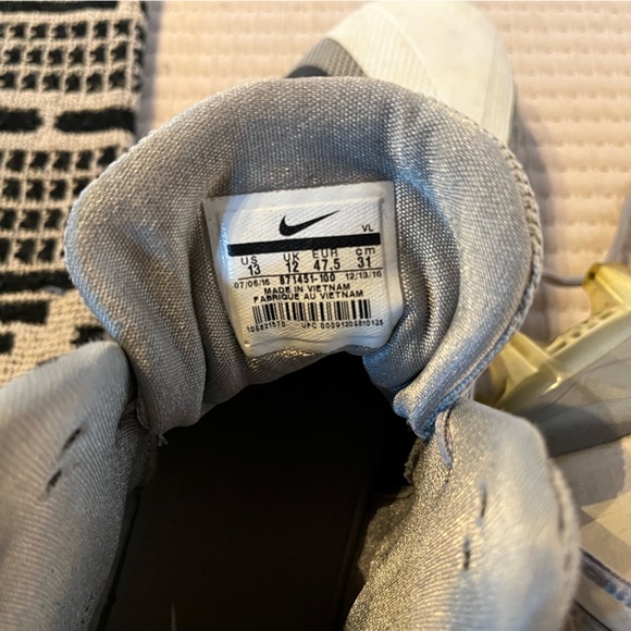 Nike Men’s Football Cleats size 13 - Picture 6 of 6